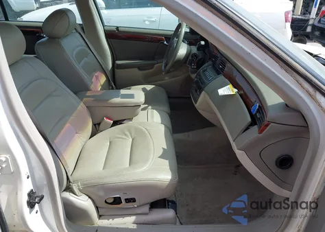 2003 Cadillac Deville Standard z USA, uszkodzony, nr VIN 1G6KD54Y73U161259